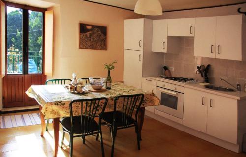  for sale in Montefalcone Appennino