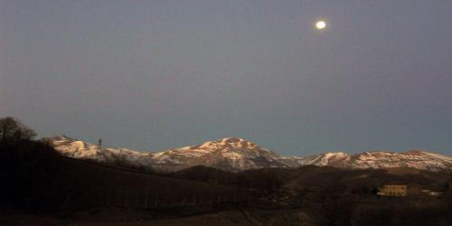 Casale in vendita a Montefalcone Appennino