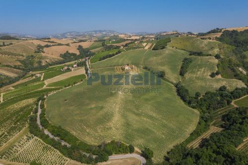 Casale in vendita a Montalto delle Marche