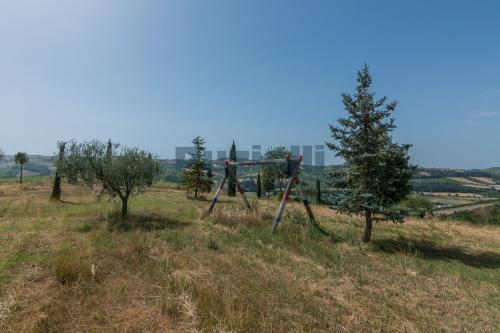 Casale in vendita a Montalto delle Marche