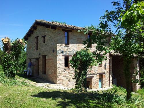  for sale in Amandola