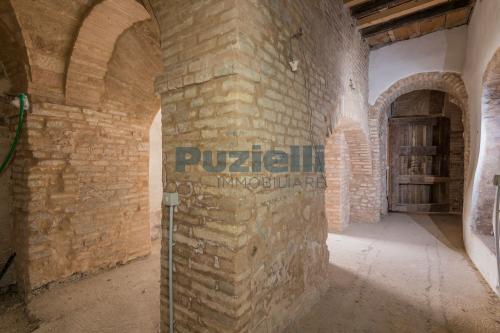  for sale in Fermo