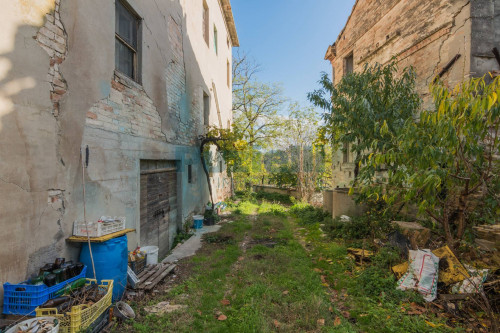 Casale in vendita a Carassai