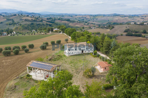 Casale in vendita a Monsampietro Morico