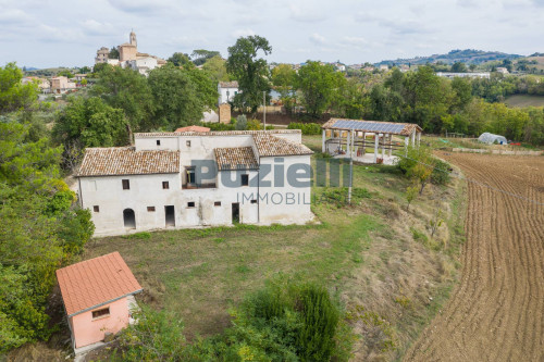 Casale in vendita a Monsampietro Morico