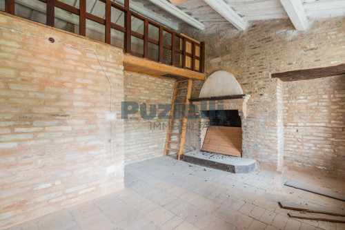  for sale in Monsampietro Morico