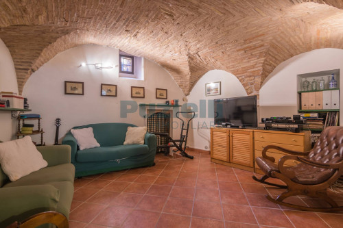 Casa indipendente in vendita a Fermo