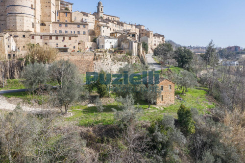 Casale in vendita a Montottone