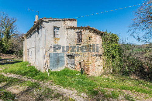 Rustico in vendita a Penna San Giovanni