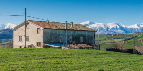 Casale in vendita a Falerone