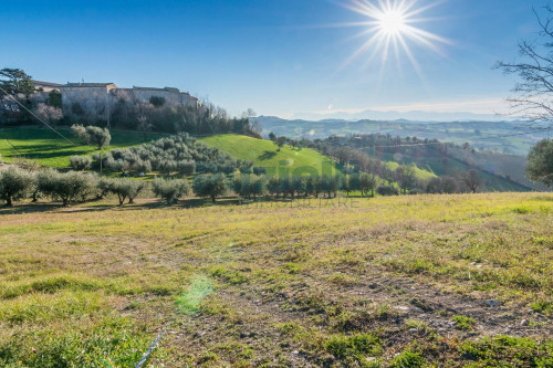 Casale in vendita a Montegiorgio