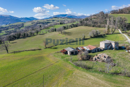  for sale in San Ginesio