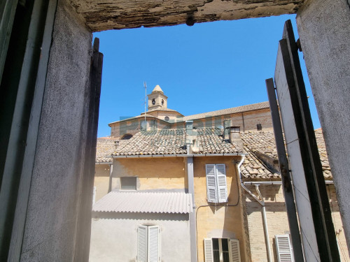 Casa indipendente in vendita a Monte Urano