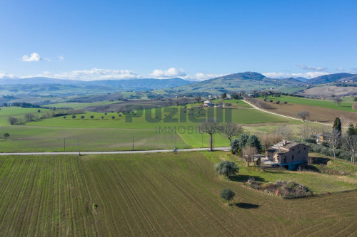 Villa in vendita a Treia