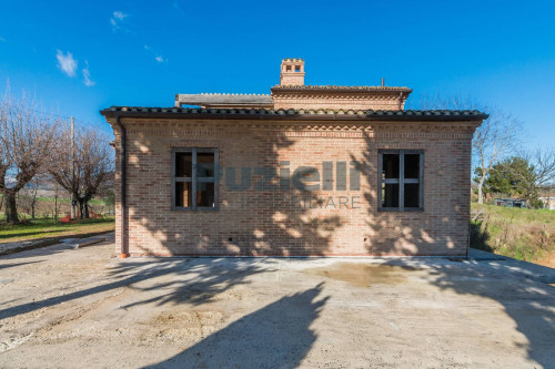 Villa in vendita a Treia