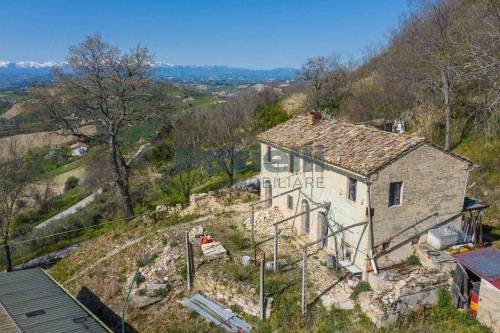  for sale in Monterubbiano