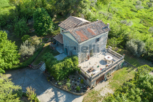 Villa in vendita a Maltignano