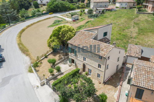 Casa singola in vendita a Falerone