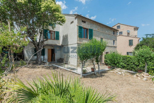 Casa singola in vendita a Falerone