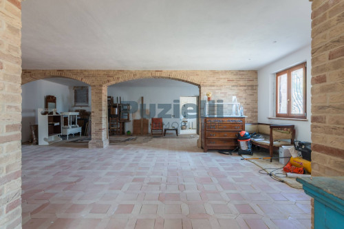  for sale in Fermo