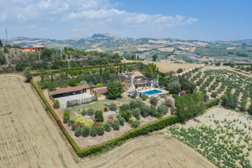 Villa in vendita a Fermo