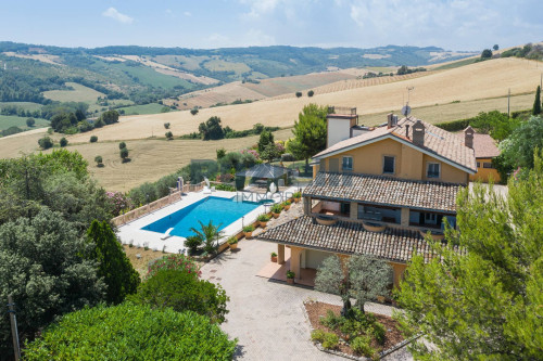 Villa in vendita a Fermo