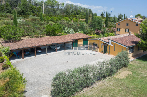 Villa in vendita a Fermo