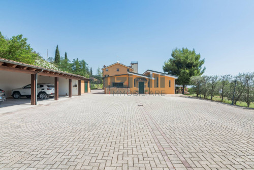 Villa in vendita a Fermo