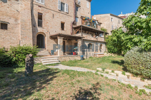 Casa indipendente in vendita a Fermo