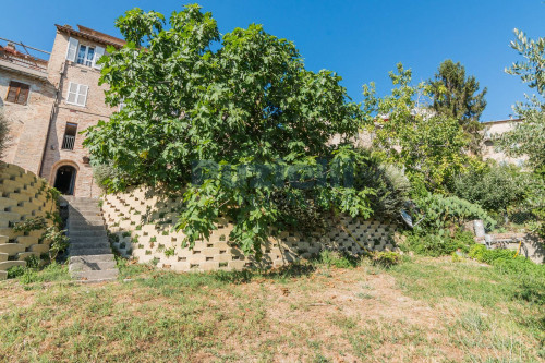 Casa indipendente in vendita a Fermo