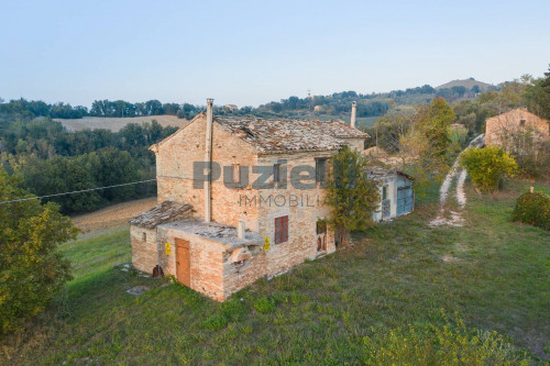 Rustico in vendita a Montegiorgio