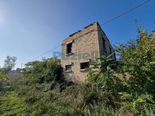  for sale in Lapedona