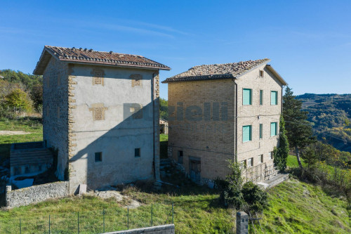 Casa singola in vendita a Montemonaco