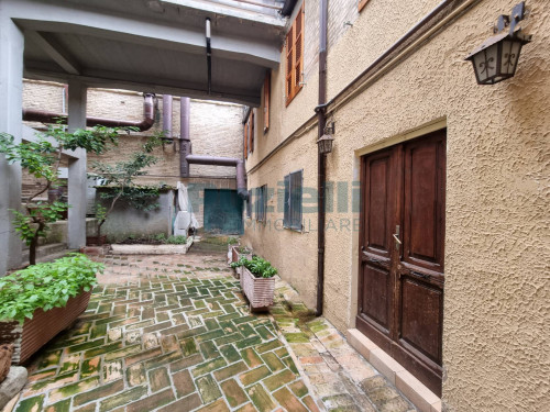  for rent in Fermo