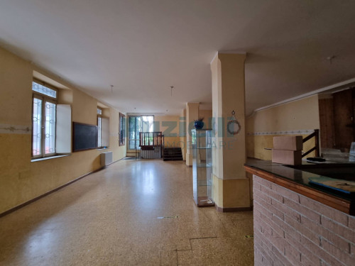  for rent in Fermo