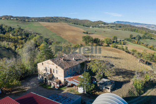 Casa singola in vendita a Montedinove