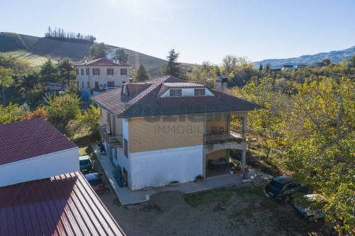 Casa singola in vendita a Montedinove