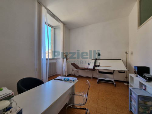  for rent in Fermo