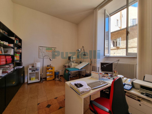  for rent in Fermo