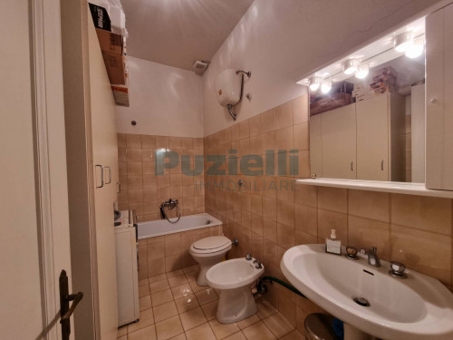  for rent in Fermo