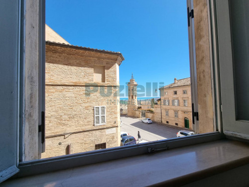  for rent in Fermo