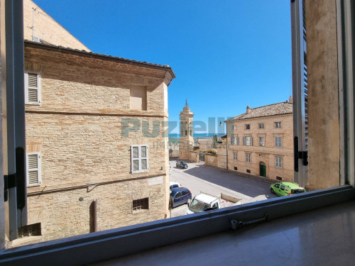  for rent in Fermo