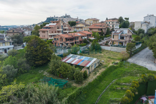 Terreno edificabile in vendita a Fermo