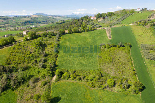 Casale in vendita a Monterubbiano