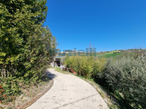 Casa singola in vendita a Fermo