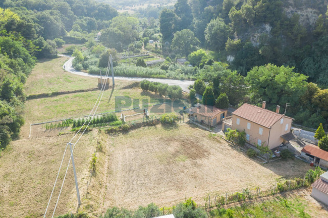 Casa singola in vendita a Fermo