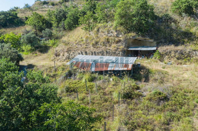 Casa singola in vendita a Montefiore dell'Aso