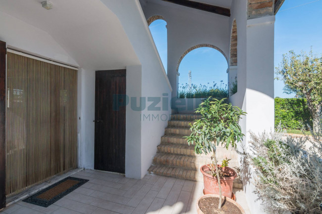 Casale in vendita a Fermo