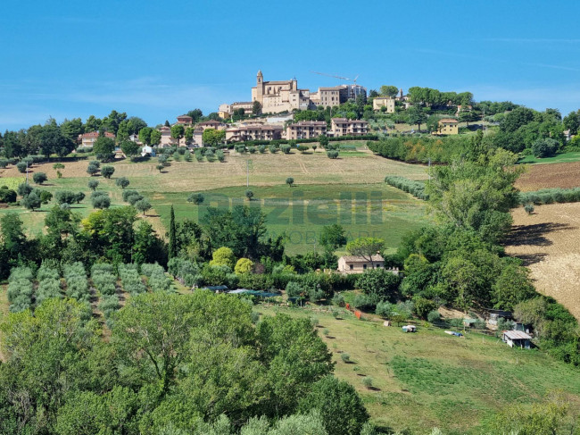 Casale in vendita a Magliano di Tenna