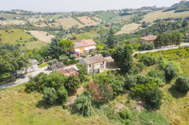 Casale in vendita a Montegiorgio